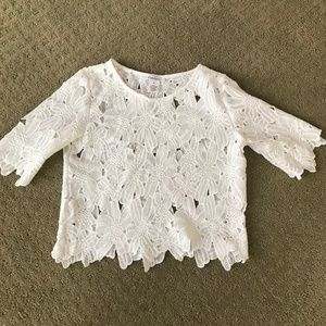 LACE TOP to wear over a tank-open lace-NEW WITHOUT TAGS, size medium